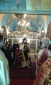 епископ Григорий благославя богомолния народ